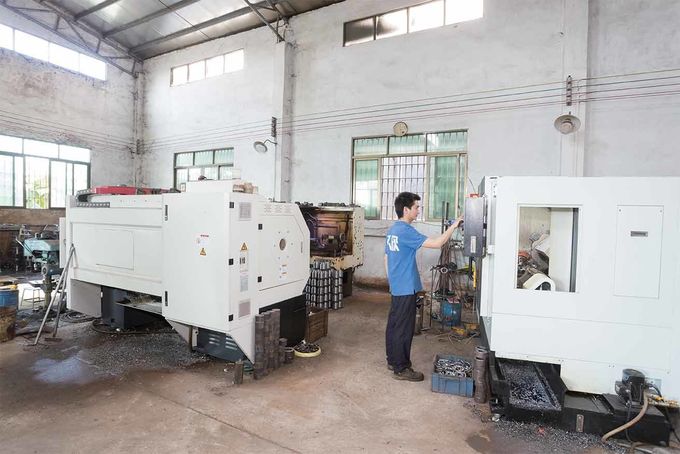 Foshan Jiuxin Machinery Co., Ltd. ligne de production en usine 1